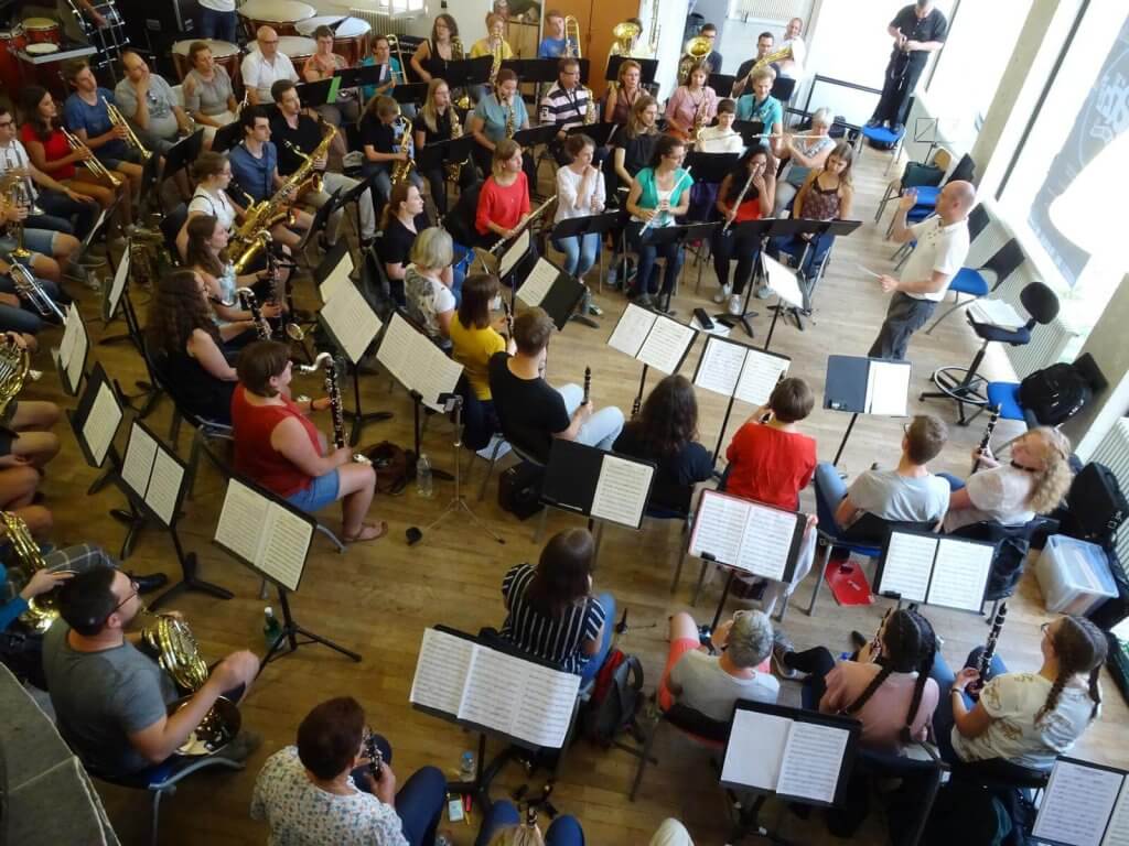 Musikverein Grafenrheinfeld BJBO Unterfranken Bezirksjugendblasorchester Frankreich Orchester Schweinfurt Florence Rößler-Nance Florian Flo Lutz Vanessa Keßler Jule Leubner Saxophon Oboe Musik