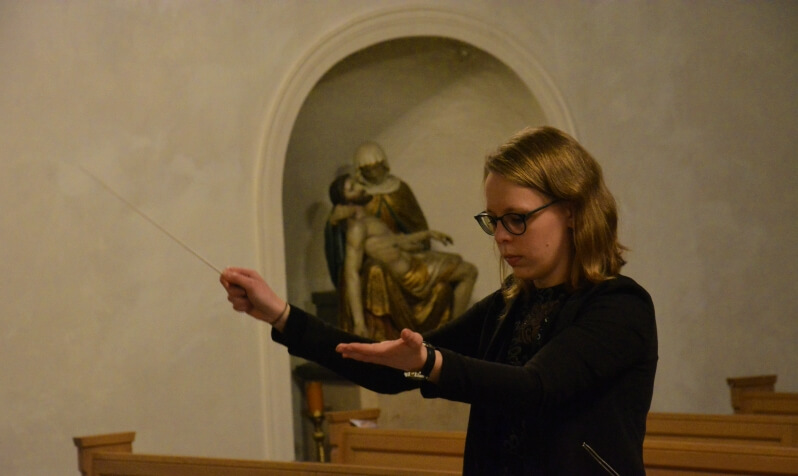 Musikverein Grafenrheinfeld Magdalena Haßelbacher Dirigentin JBO Jugendblasorchester Youngsters Nachwuchs Orchester Musik Rafeld Weihnachten Kirche