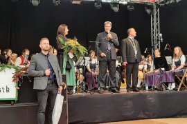 Kirm Rafeld Kirchweih Oktober Erntedank Markus Söder Umzug Blasmusik