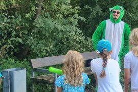 Ferien Spaß Ferienspaß SOmmerferien Musik Orchester Grafenrheinfeld BAdesee Frosch Saxofrosch Siegfried Badeseeorchester Kinder